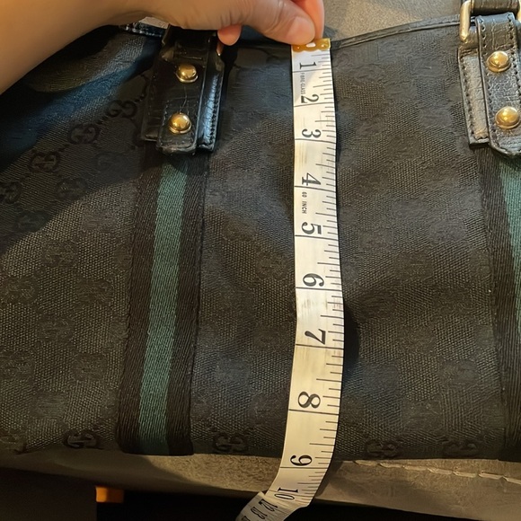 Black and green  Gucci purse​​ - Picture 14 of 15